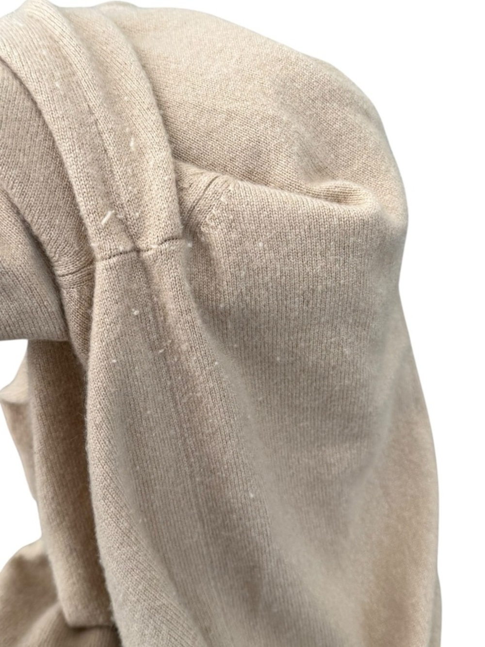 Vince Cashmere Weekend V-Neck Sweater - Picture 14 of 15